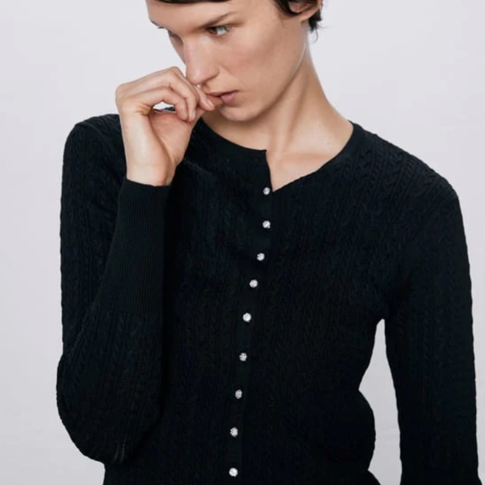 Zara cardigan size M